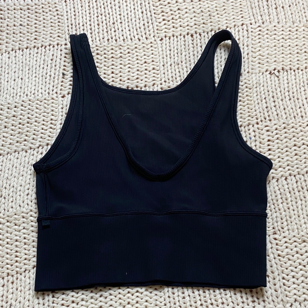 lululemon Black Ribbed Power Pivot Tank Size 4 Workout Crop Active Yoga V neck 6 - Picture 4 of 6